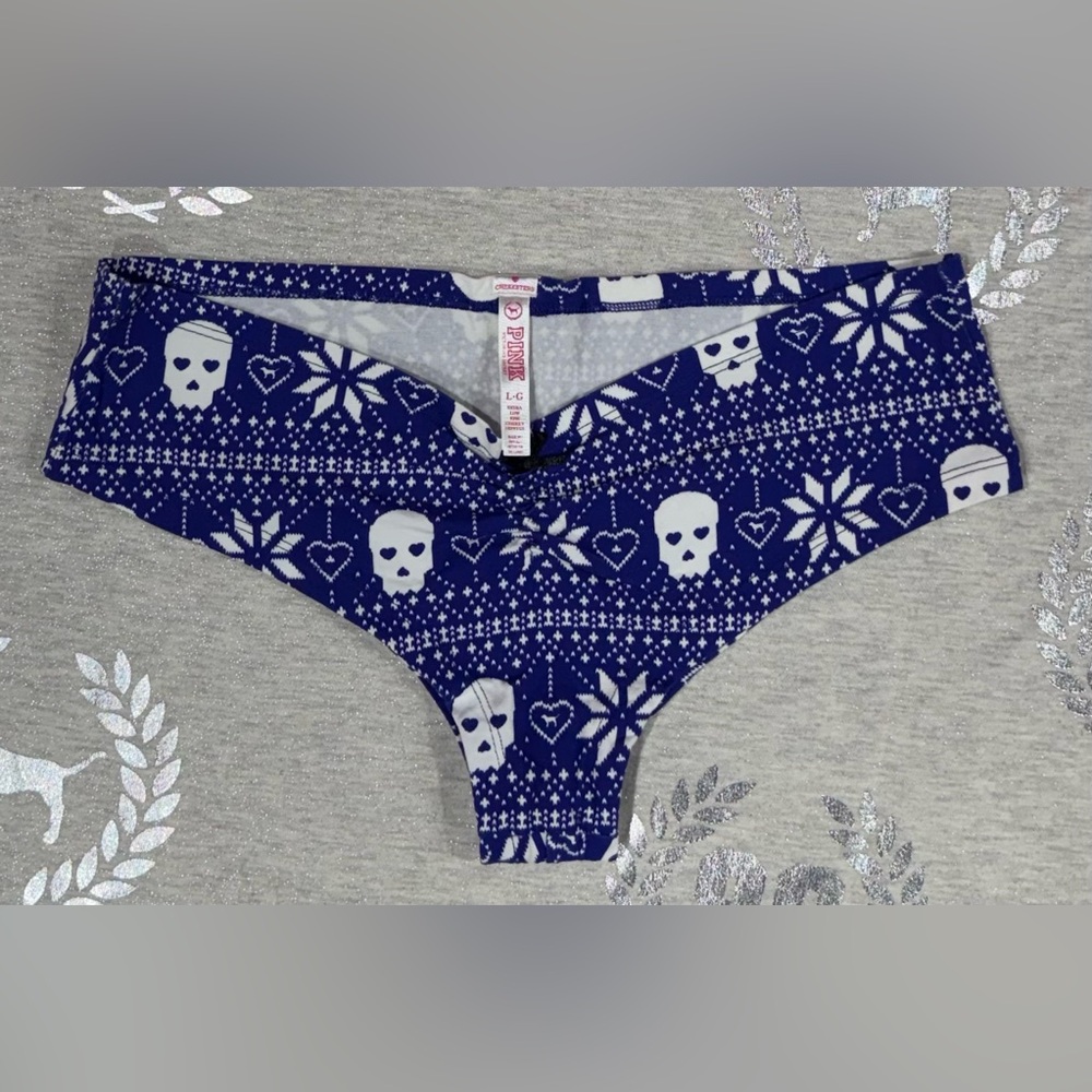 VS PINK VINTAGE SKULL UNDERWEAR NWOT